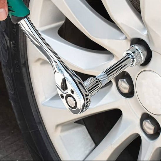 Clé à cliquet pour boulons vehicule 