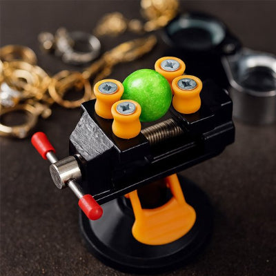 Étau mini pour des objets ronds