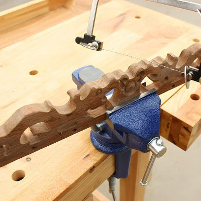 Étau pour couper le bois