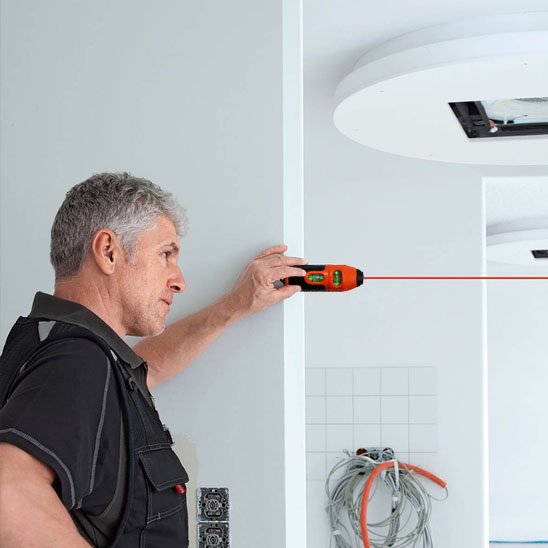 Niveau laser pour ligne horizontale 