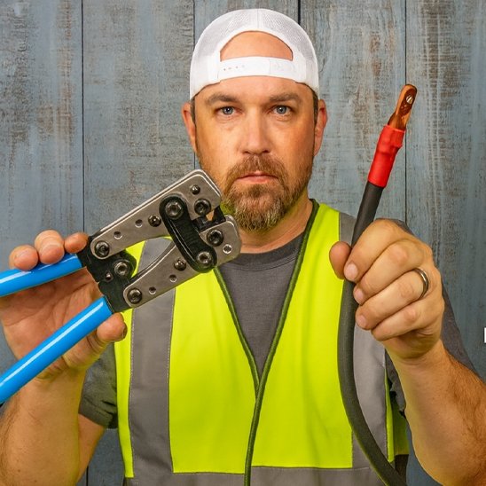 Pince a sertir​ pratique 