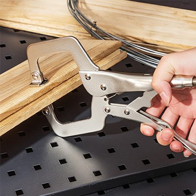 Pince etau tete mobile