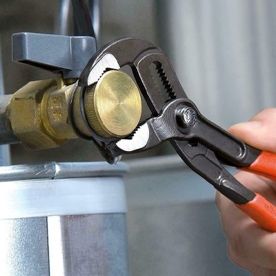 Pince multiprise rouge serrage plomberie 