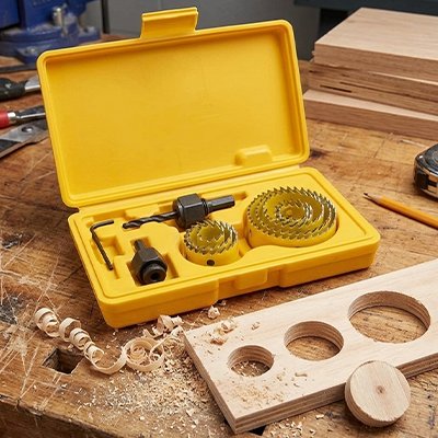 Scie cloche pour le bois 