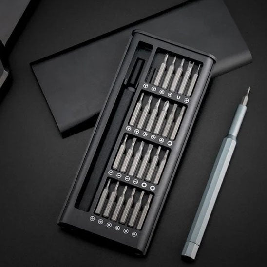 Tournevis de precision avec 30 embouts