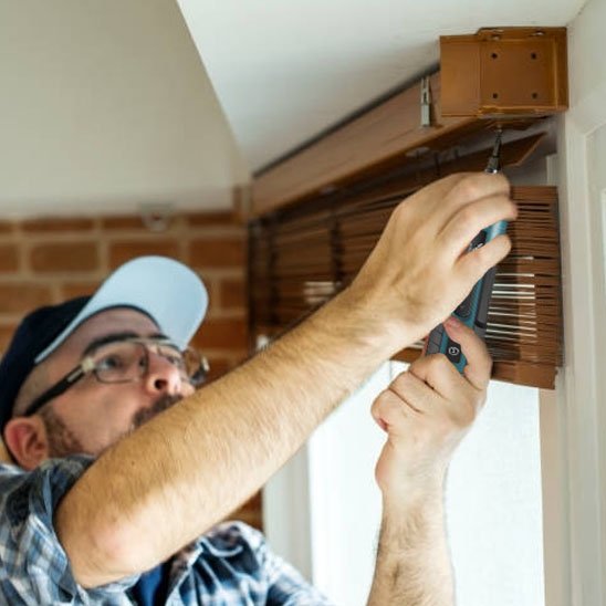 Tournevis electrique pour endroit difficile 